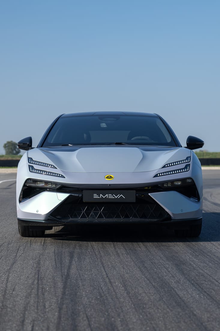 Lotus Emeya 600 GT