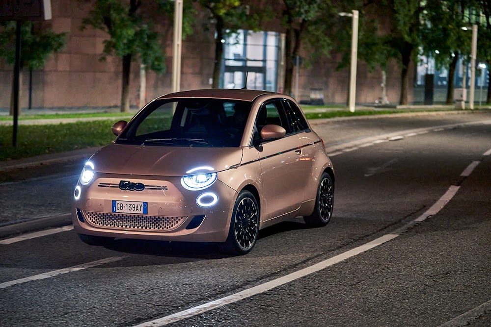 Fiat 500e 3+1 23,8 kWh Pop