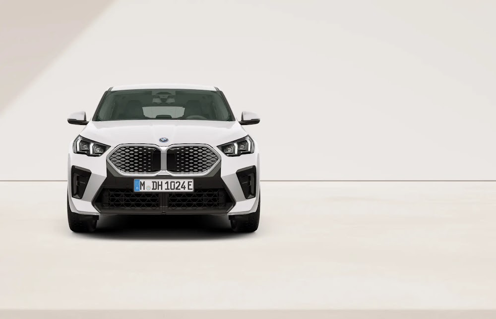 BMW iX2 eDrive20
