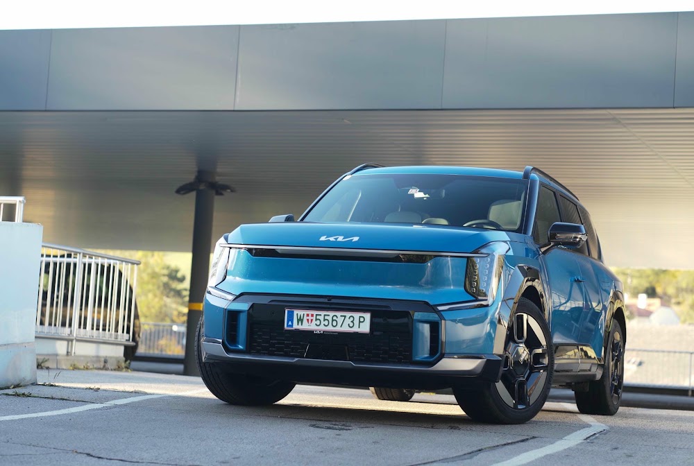 Kia EV9 Air (76,1 kWh)