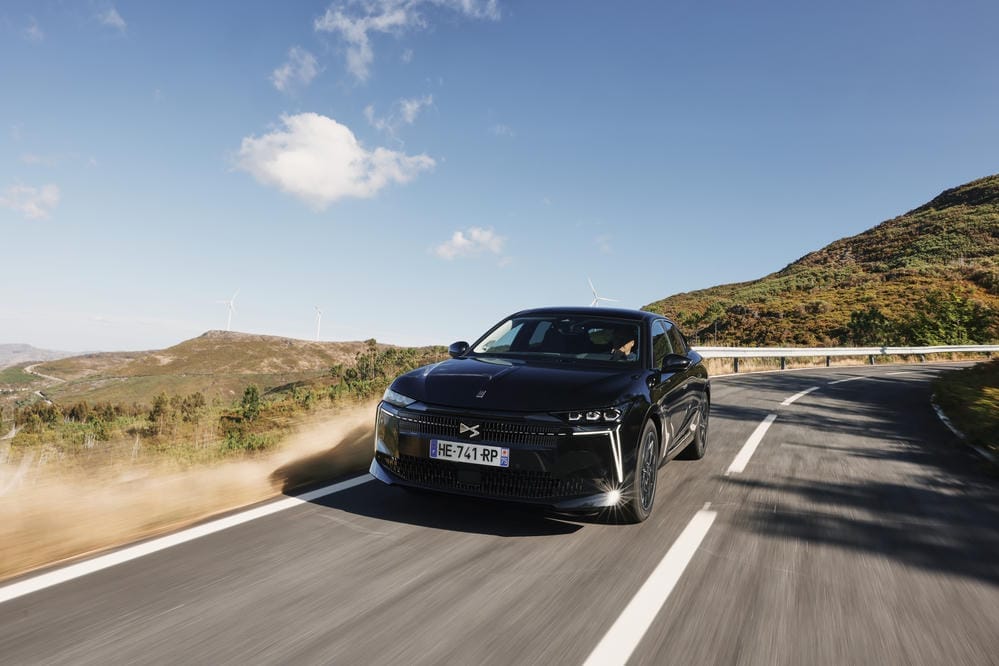 DS N°4 E-Tense DS Performance Line