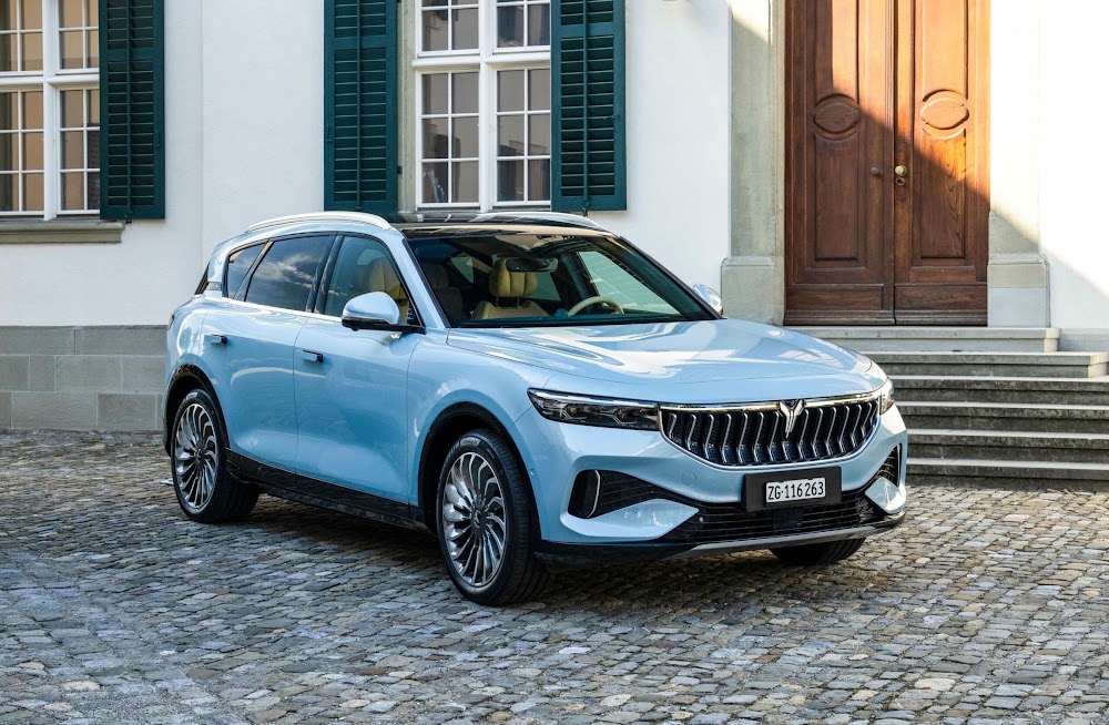 Voyah Free EV AWD