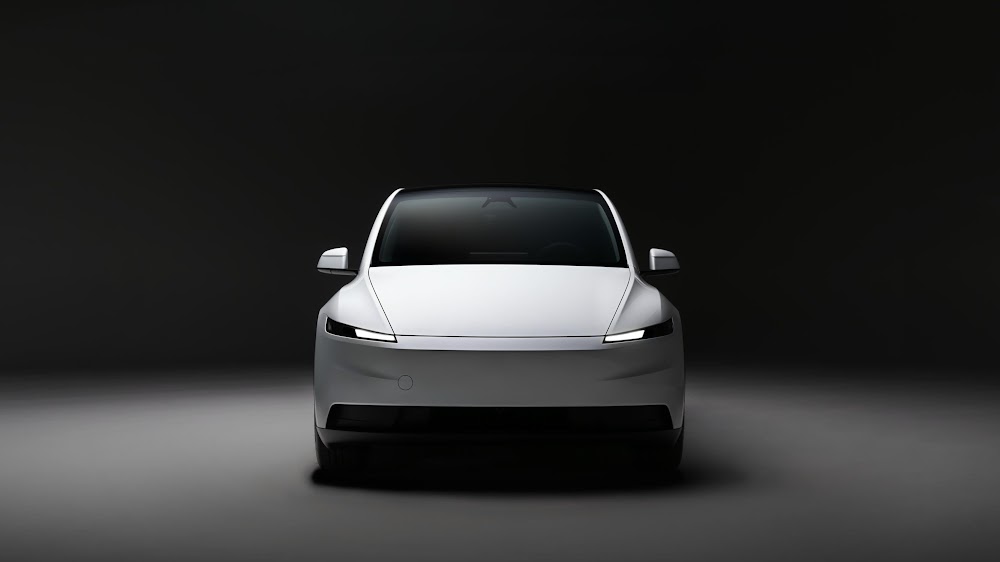 Tesla Model Y Standard
