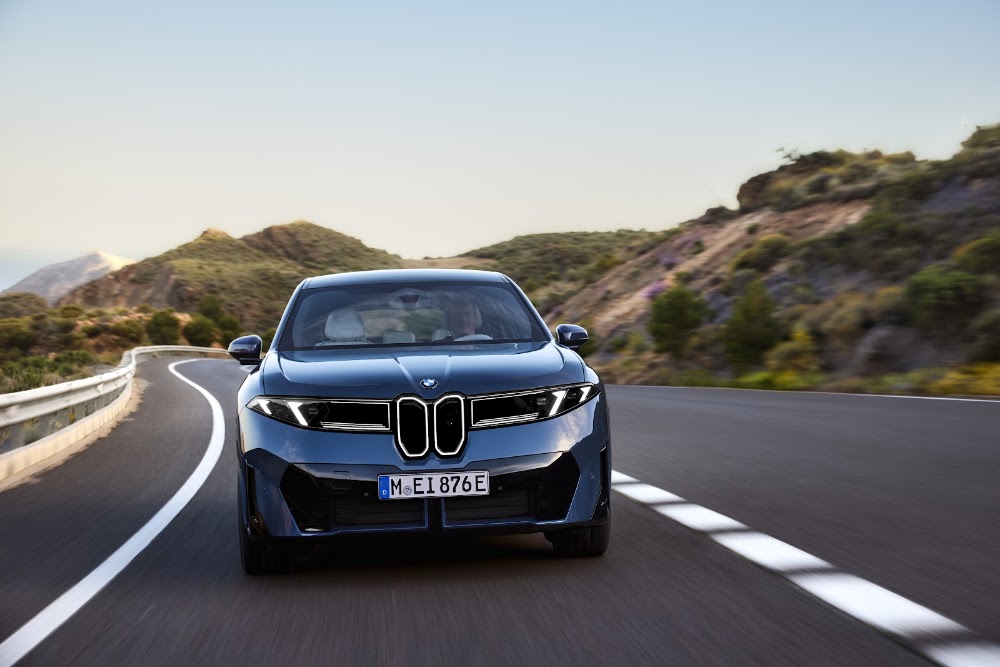 BMW iX3 40
