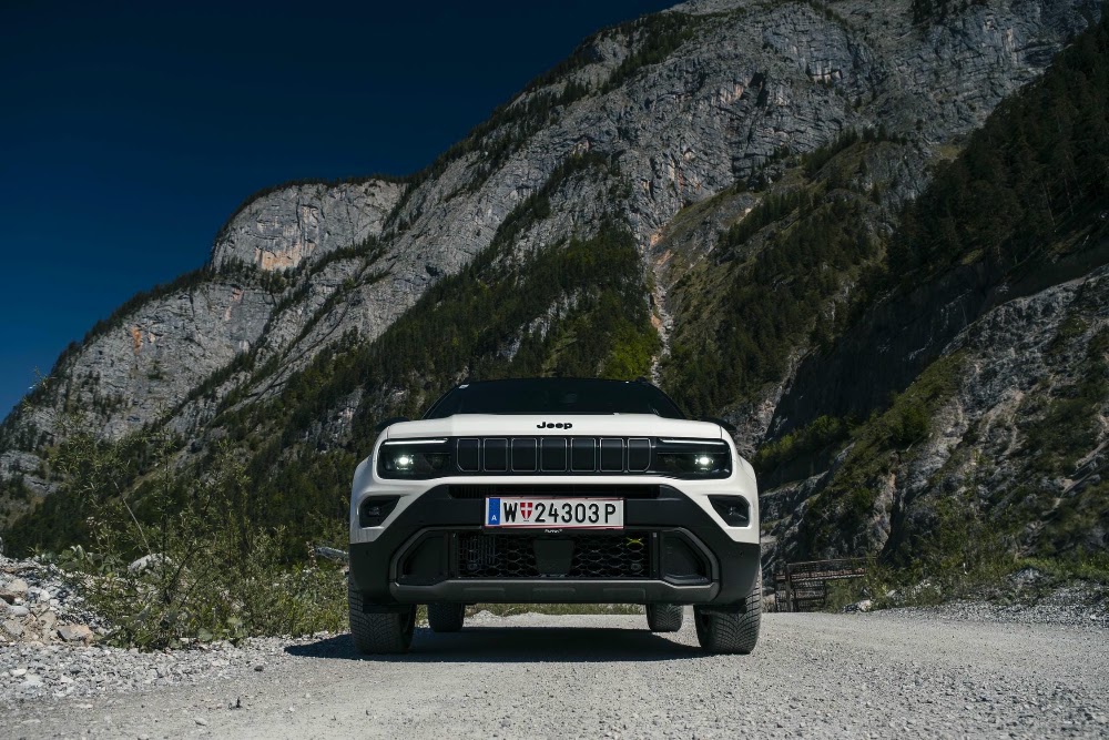 Jeep Compass Elektro Altitude