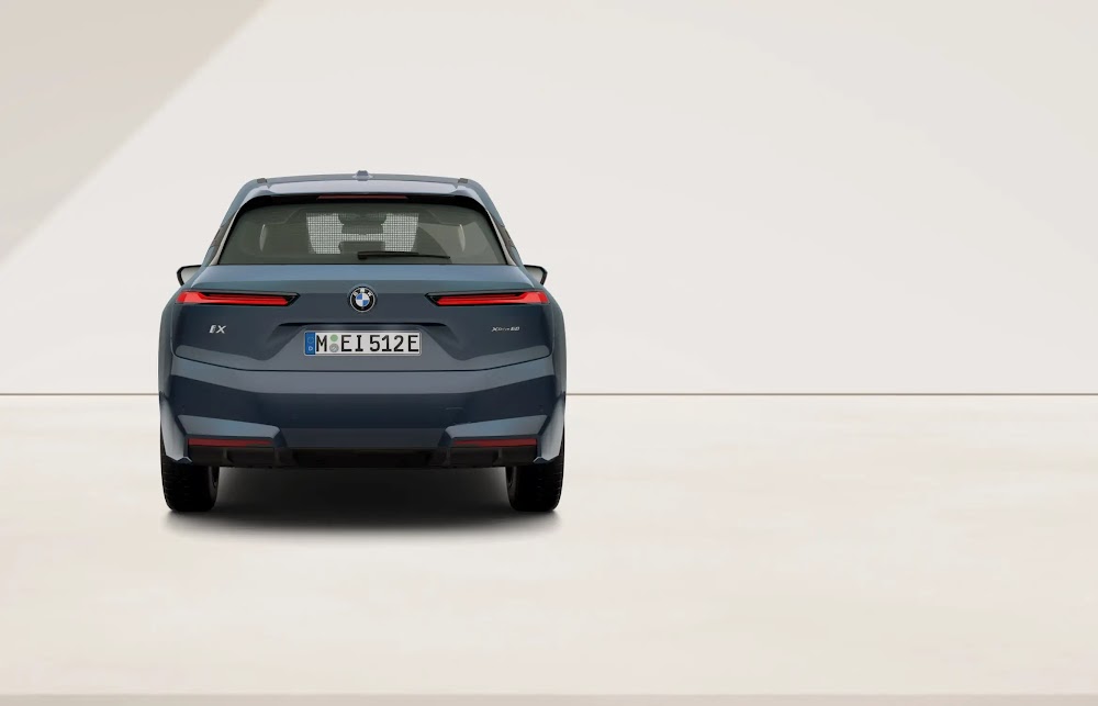BMW iX xDrive 60