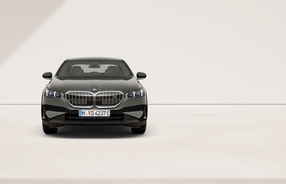 BMW i5 eDrive40
