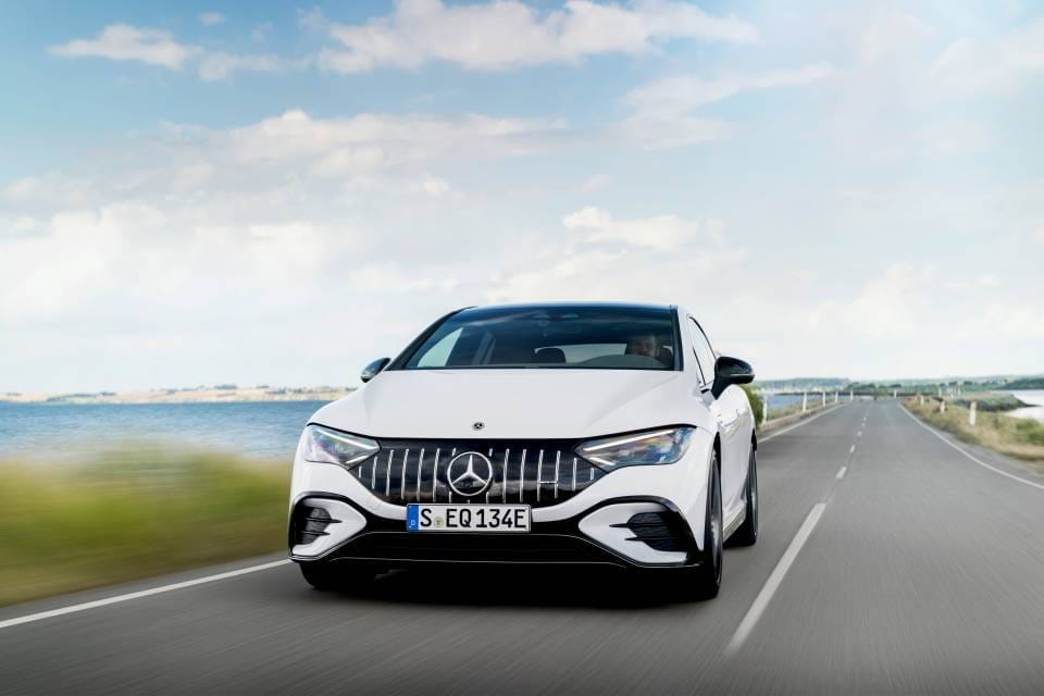 Mercedes EQE 350+ Electric Art