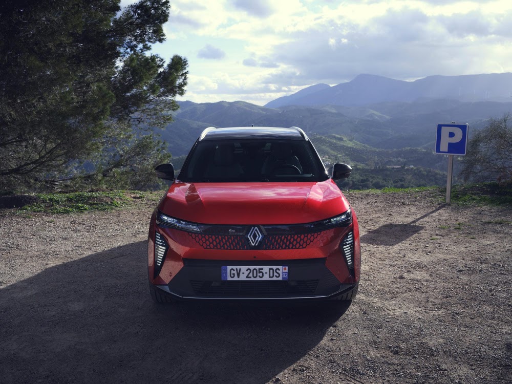 Renault Scenic E-Tech 220 Long Range Techno